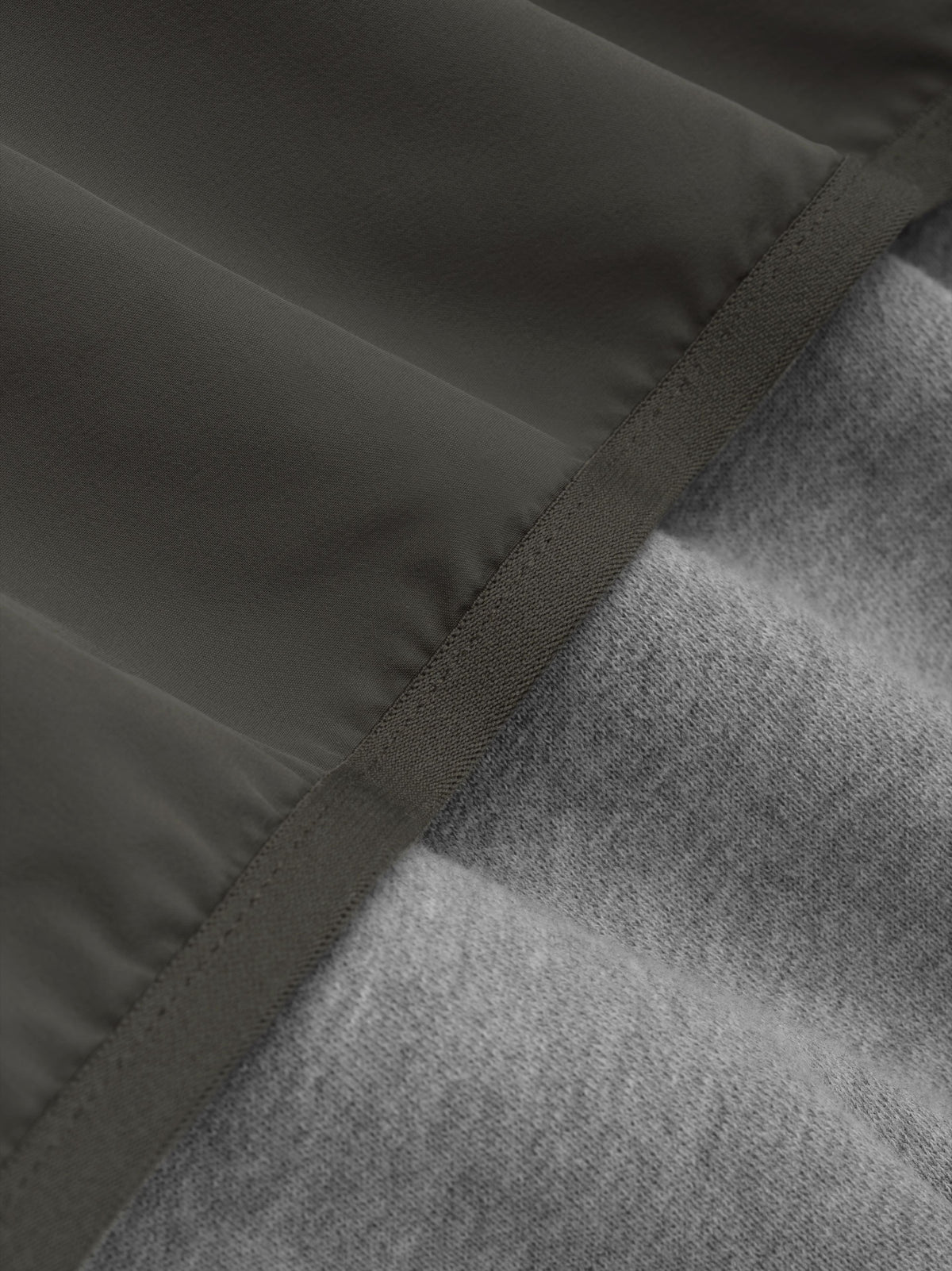 Nylon Fleece Hooded Sweater