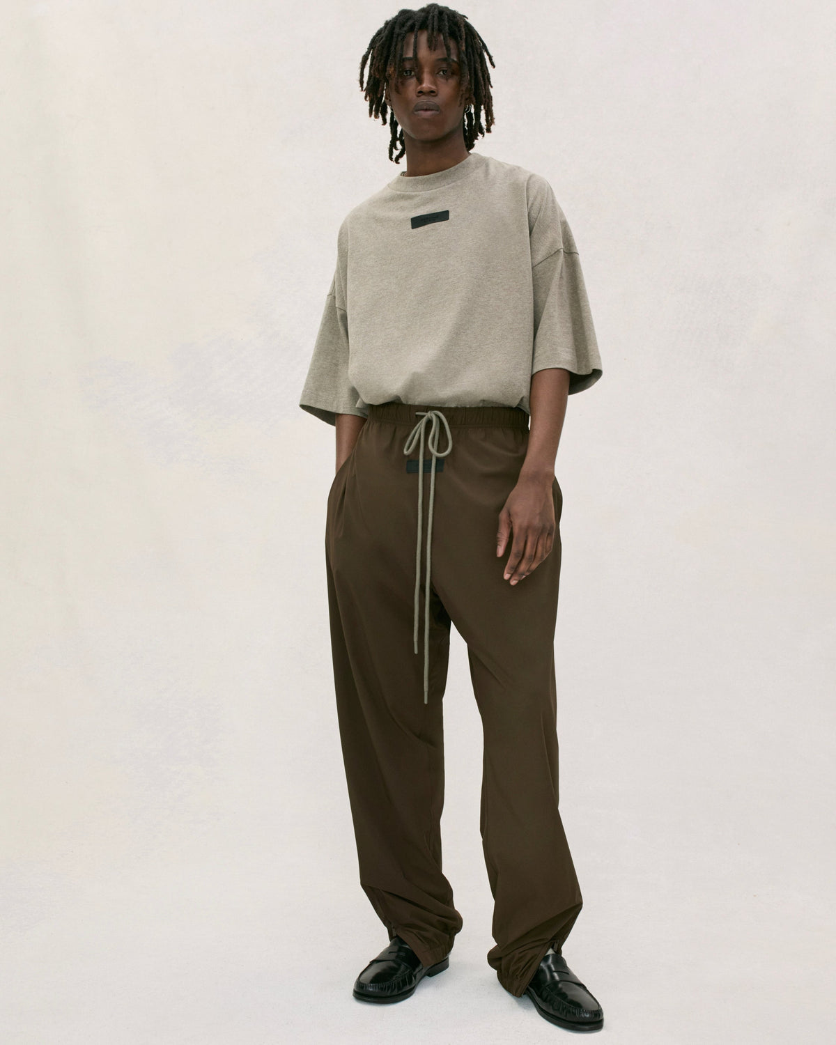 ESSENTIALS S/S TEE