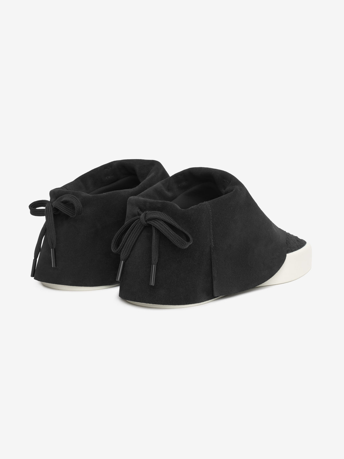 Moc Low