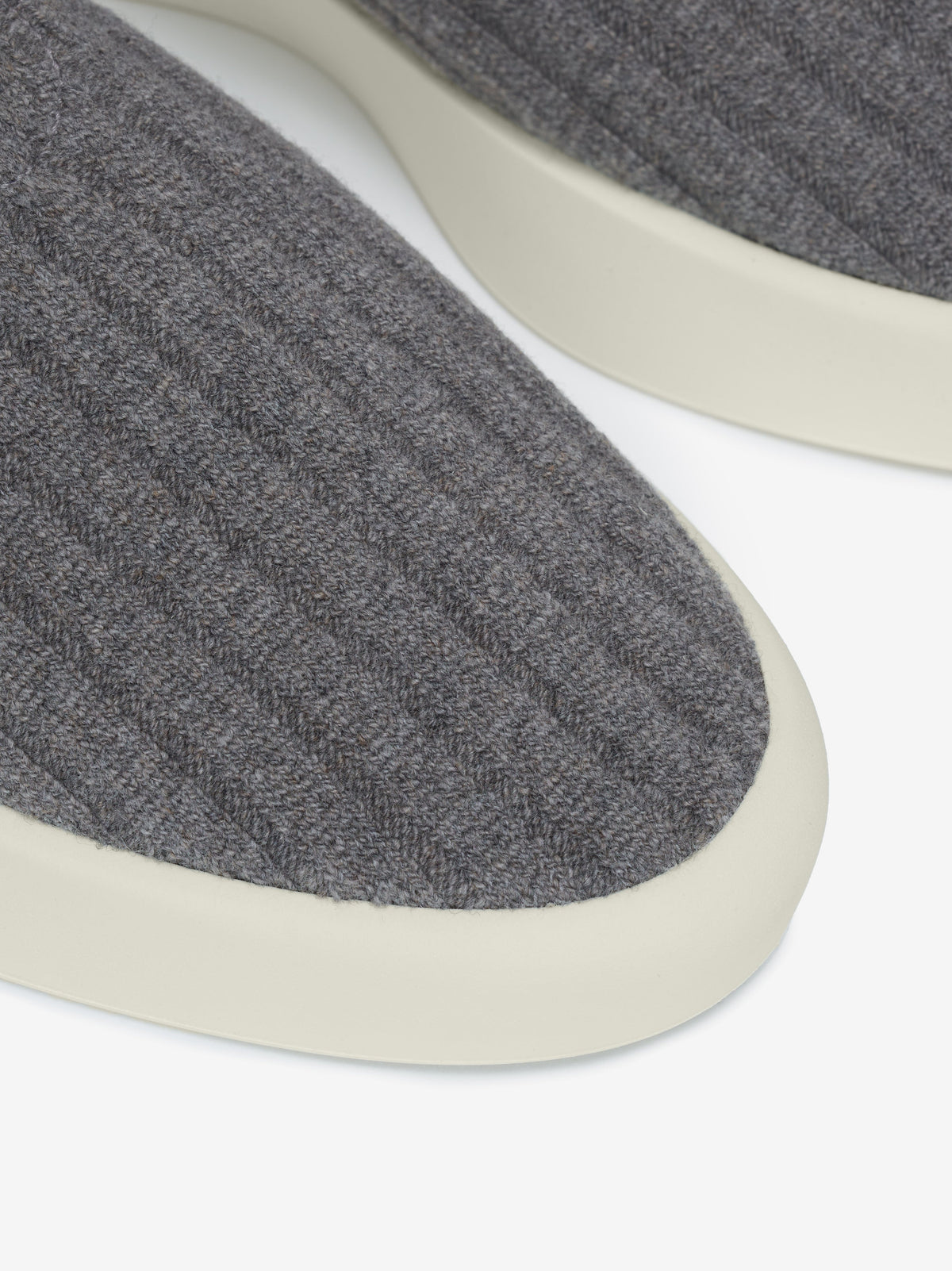 Moc Knit Low