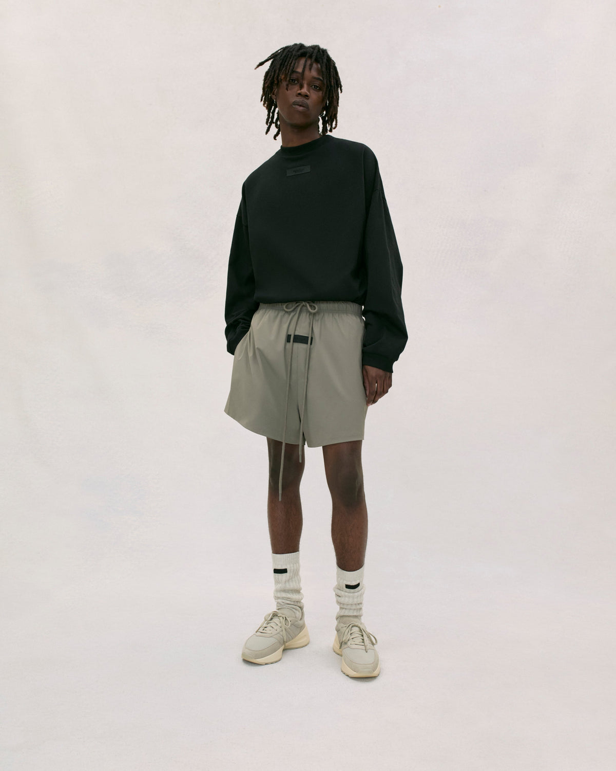 ESSENTIALS L/S TEE