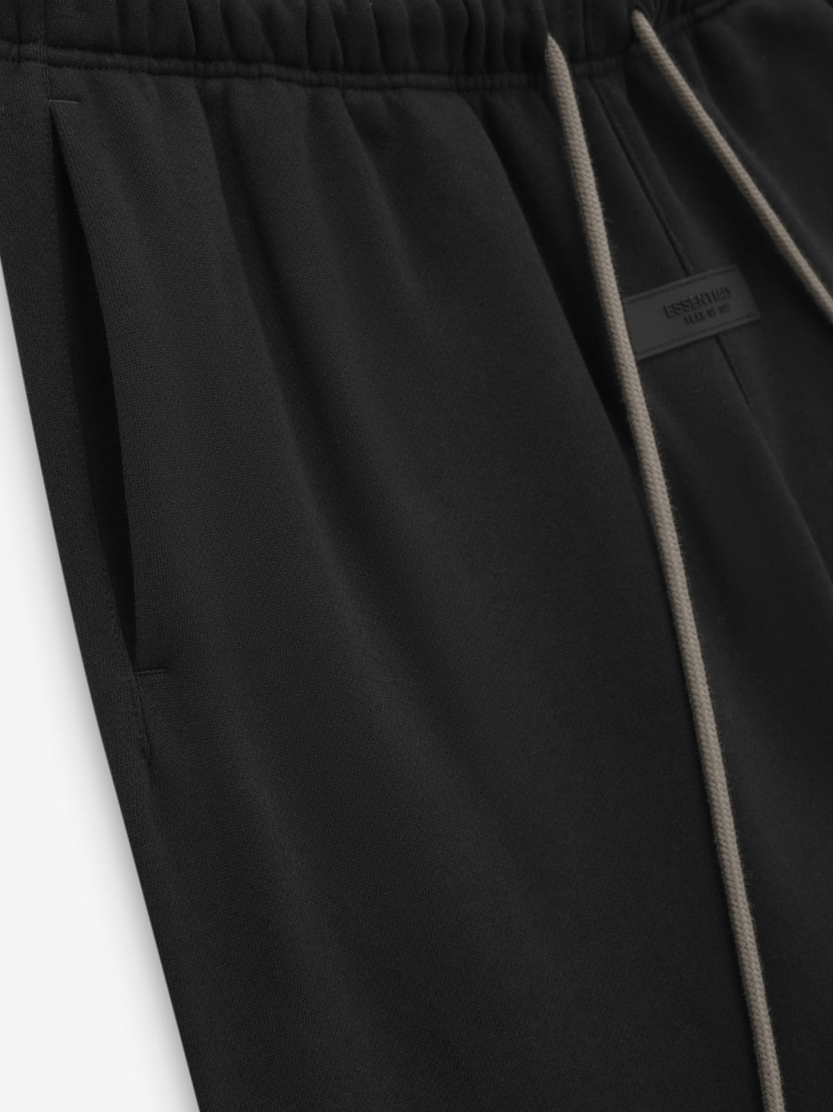 ESSENTIALS SWEATPANTS