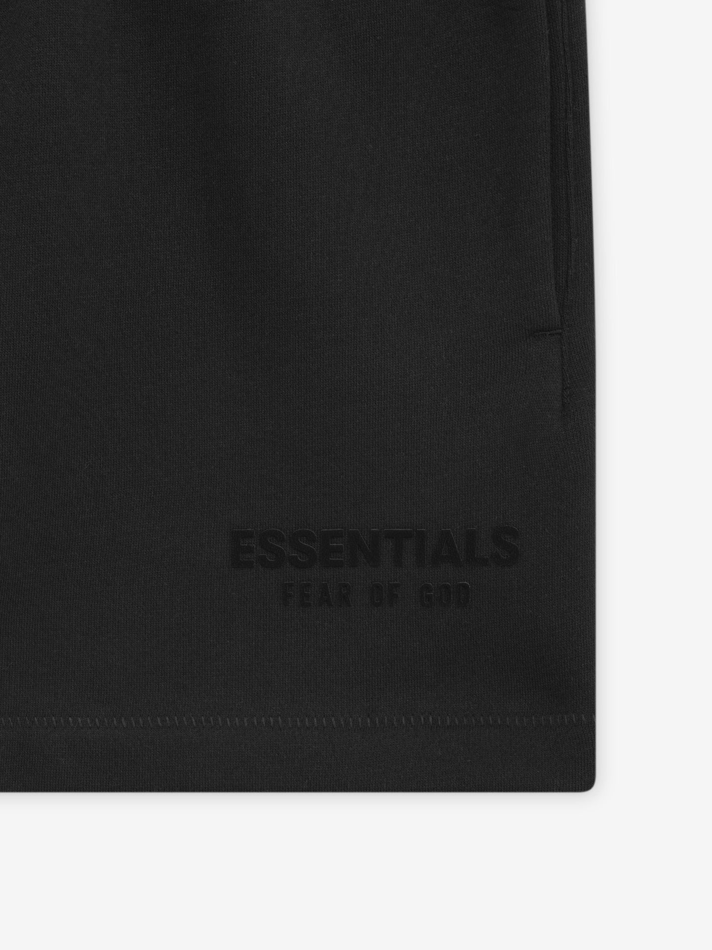 ESSENTIALS SWEATSHORT